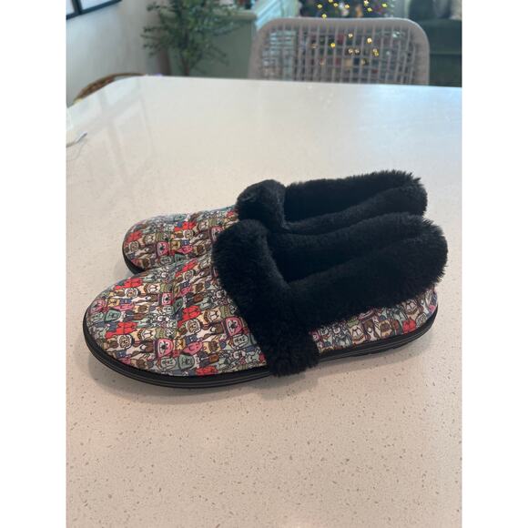 Bobs size 11 women’s slippers with dog print - Picture 1 of 3